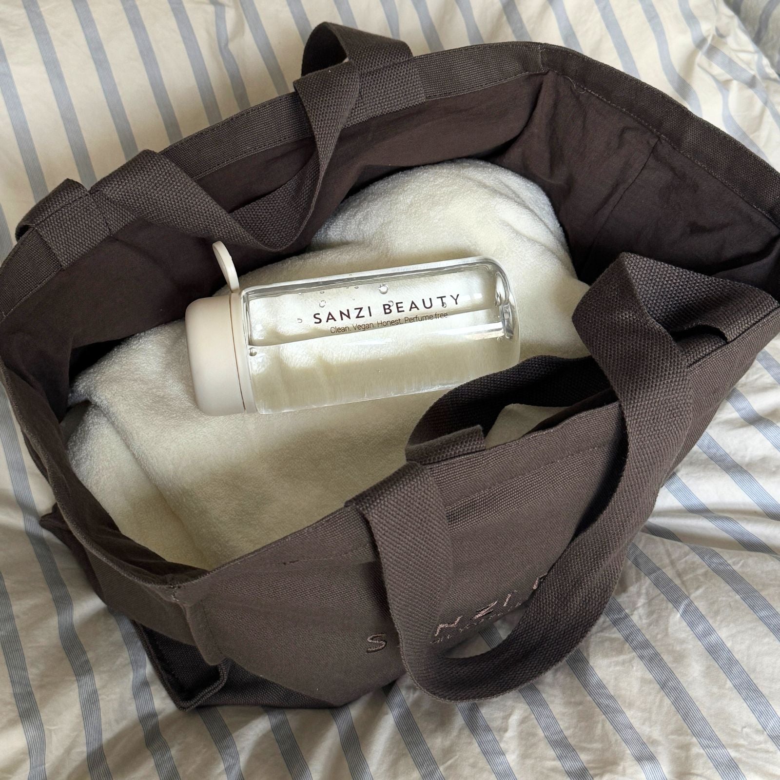 PAKKE: TOTE BAG + WATER BOTTLE