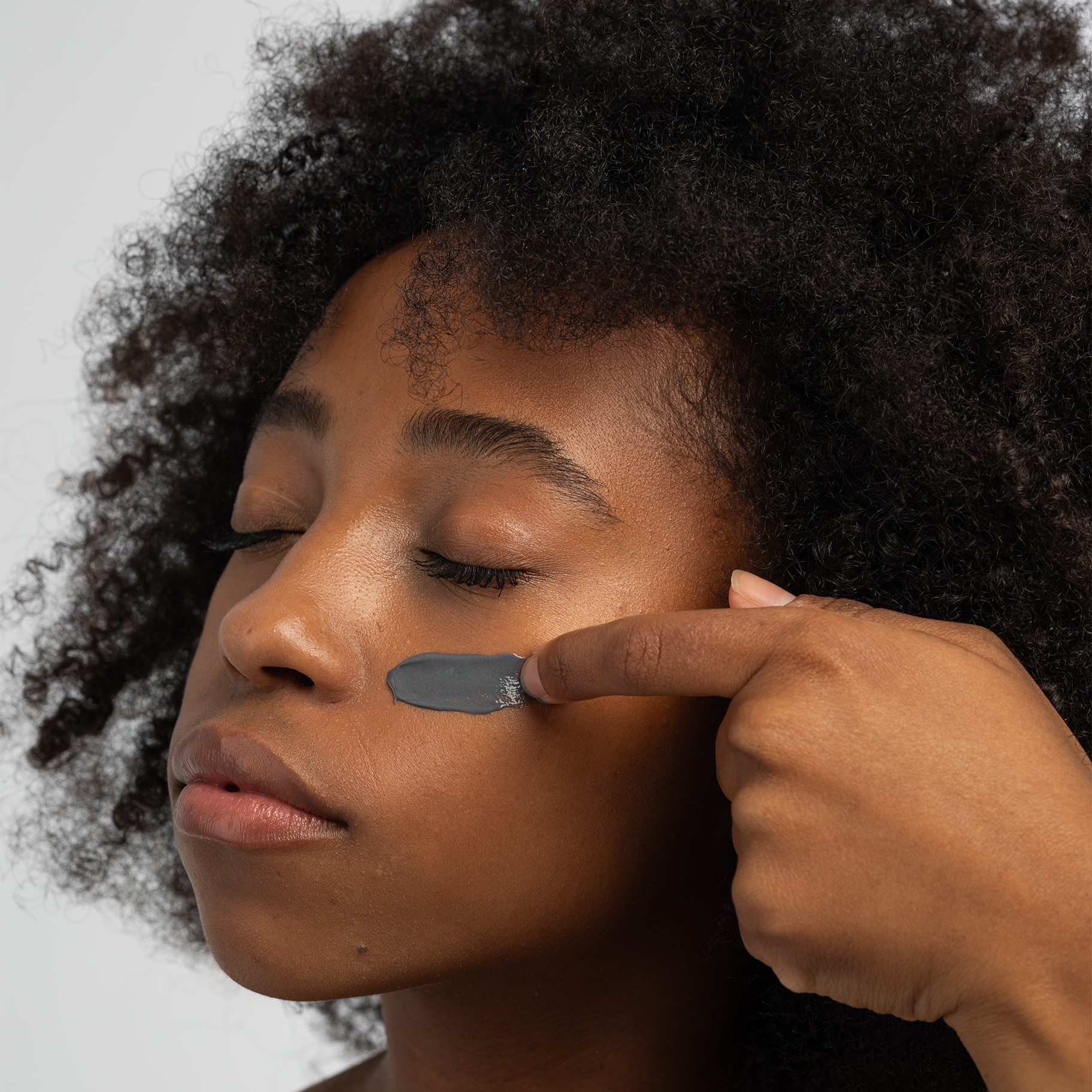 CHARCOAL CLAY MASK