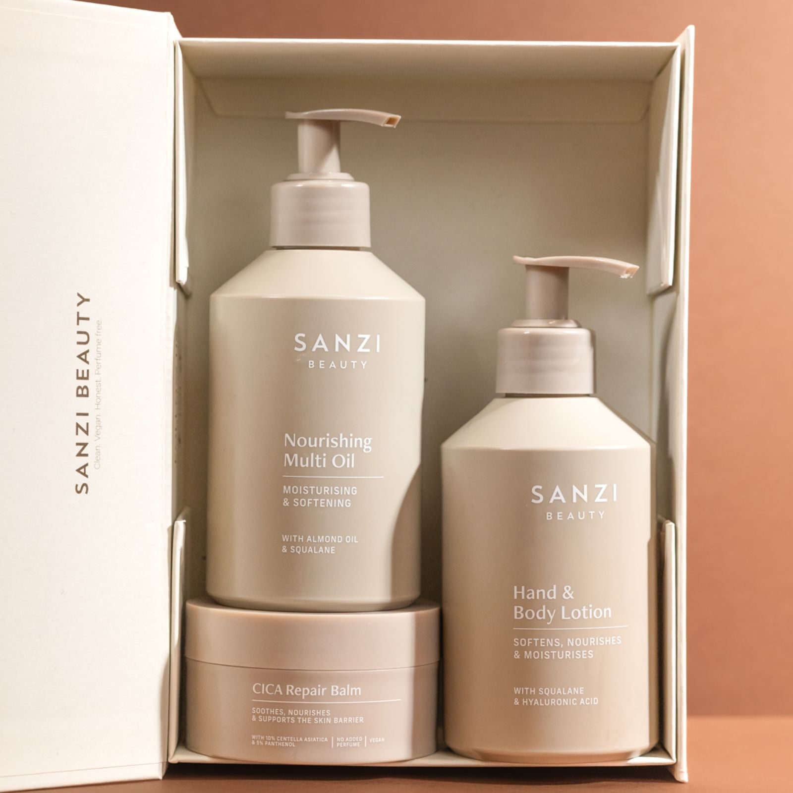 PAKKE: BODY OIL + BODY LOTION + CICA BALM