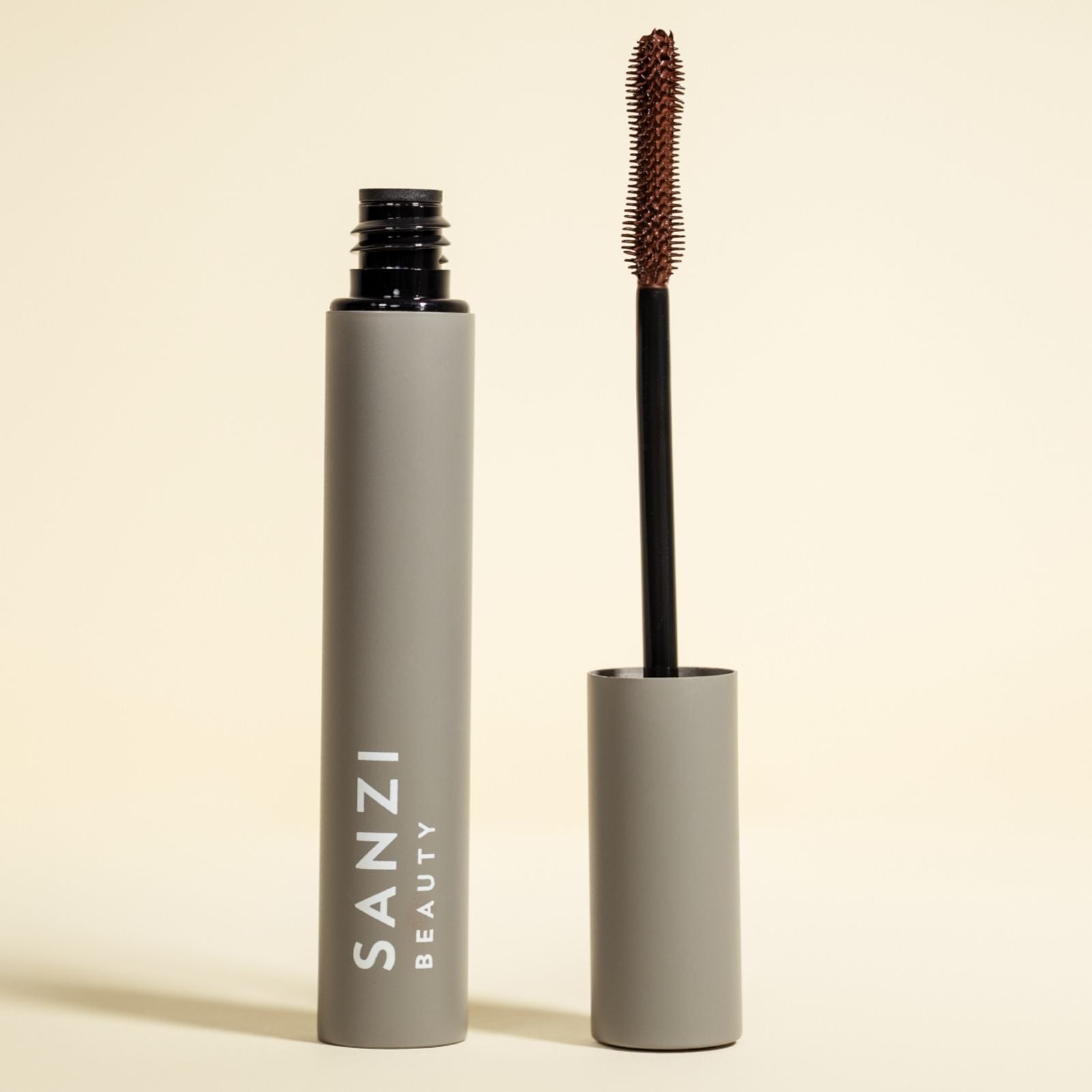 MASCARA VOLUME & CURL WITH EYELASH SERUM