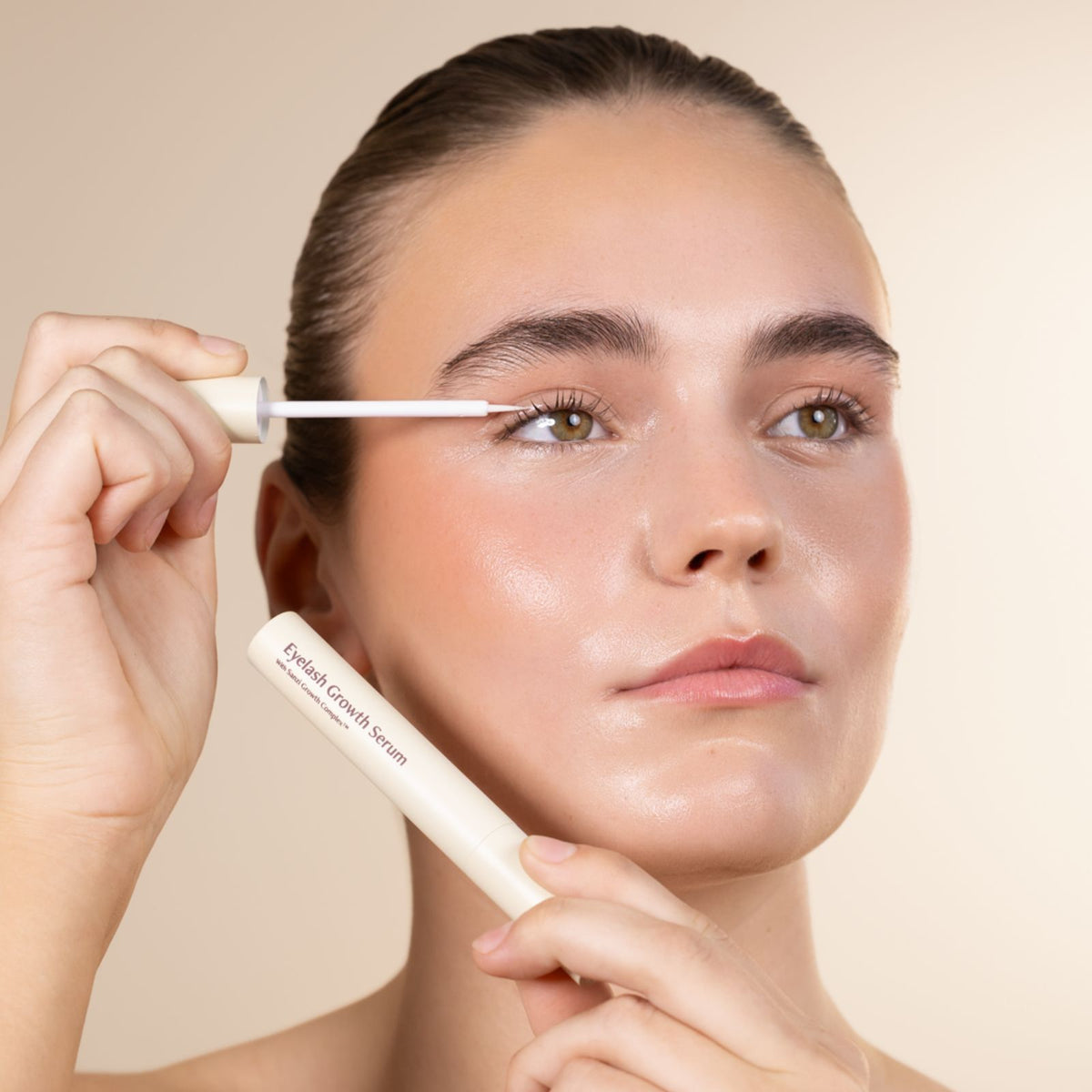 PAKKE: EYELASH GROWTH SERUM WITH SANZI GROWTH COMPLEX™ 5 ML + EYE ZONE CONDITIONER SERUM