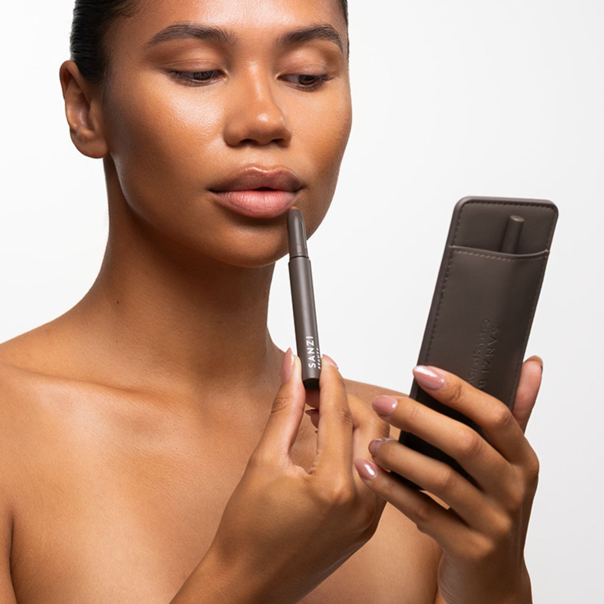 MIRROR LIP CASE