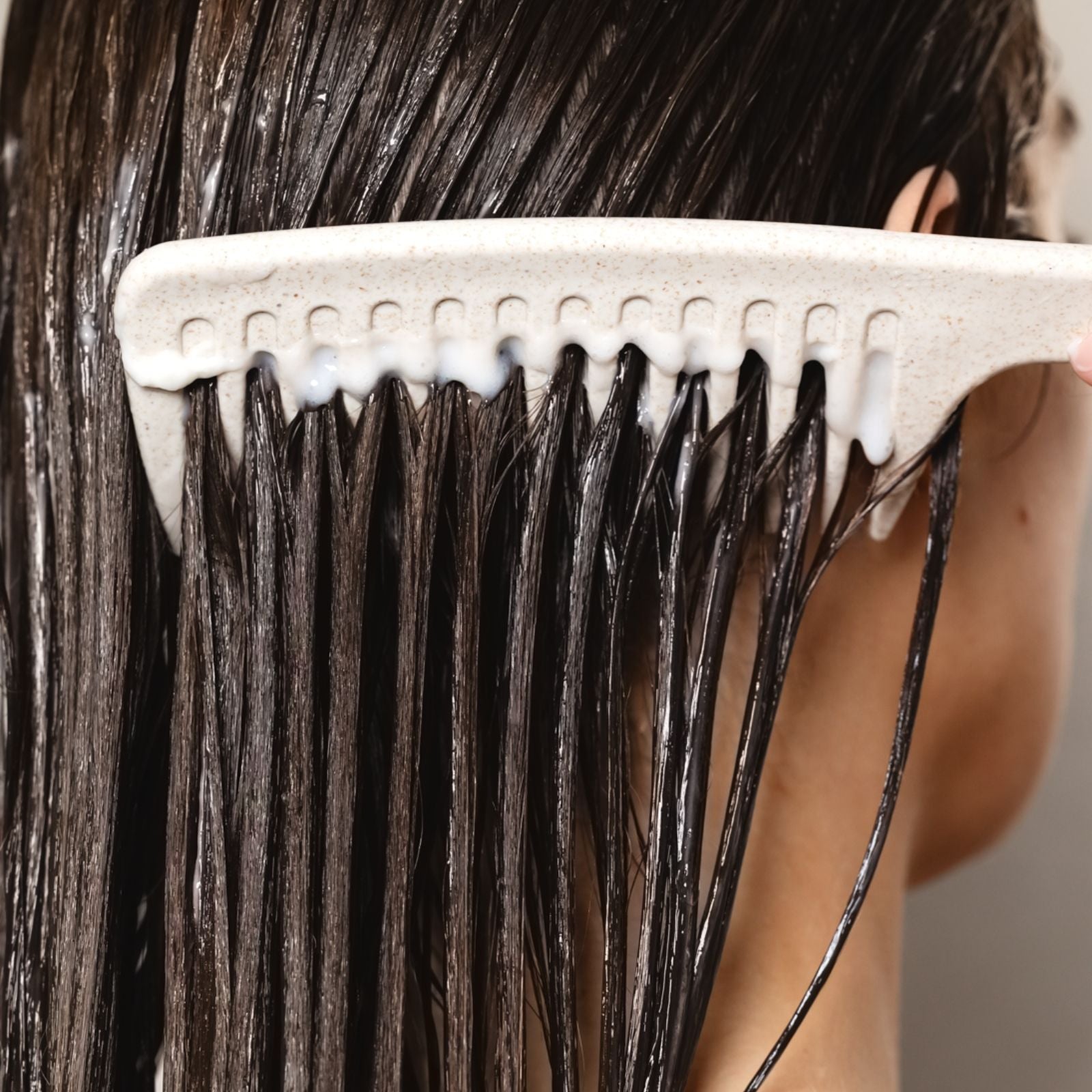 DETANGLING & TEXTURE COMB