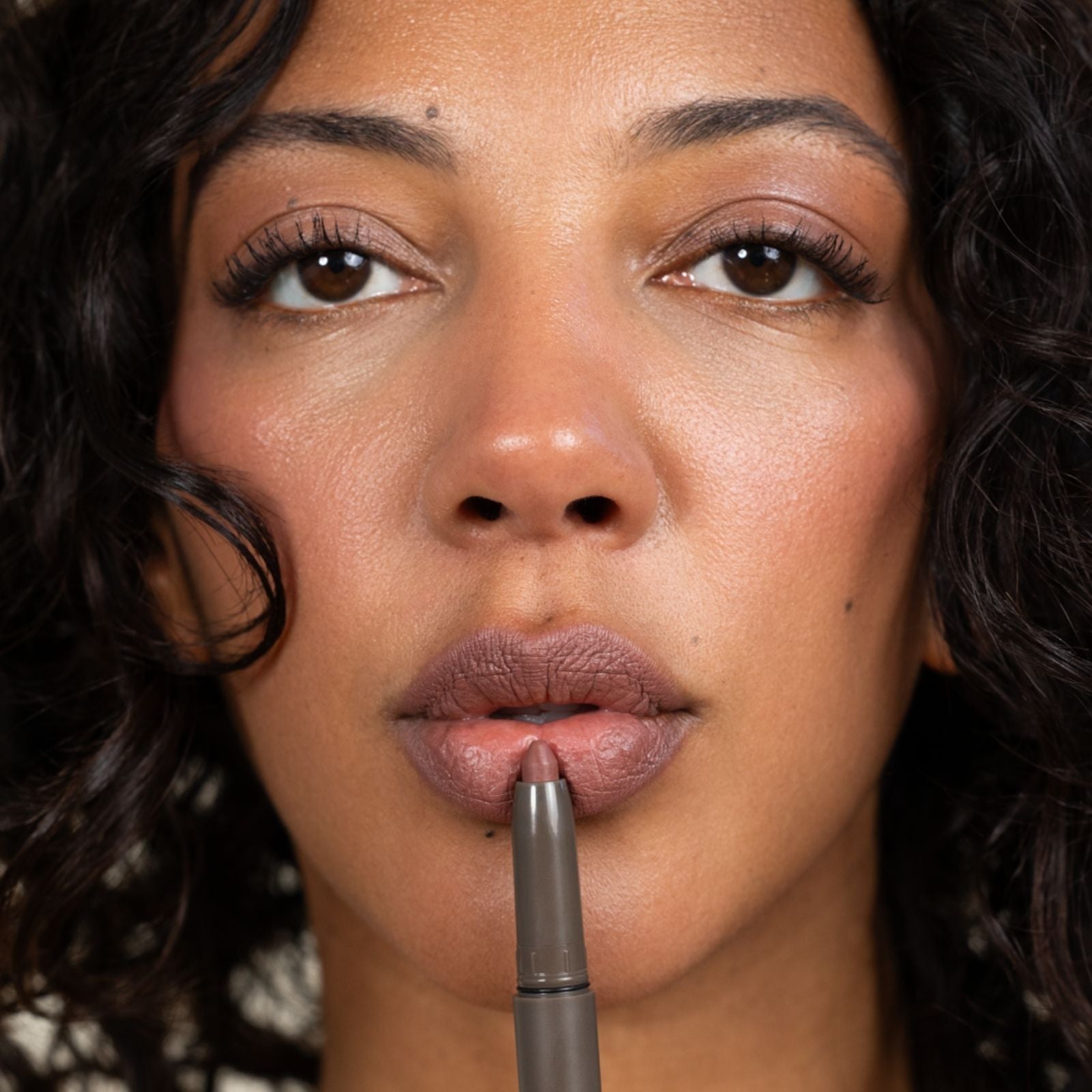 CREAMY LIP CRAYON