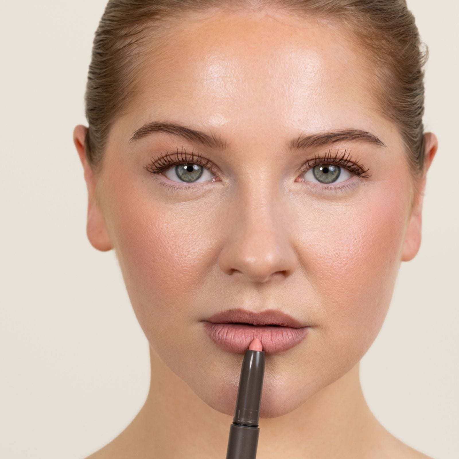 CREAMY LIP CRAYON