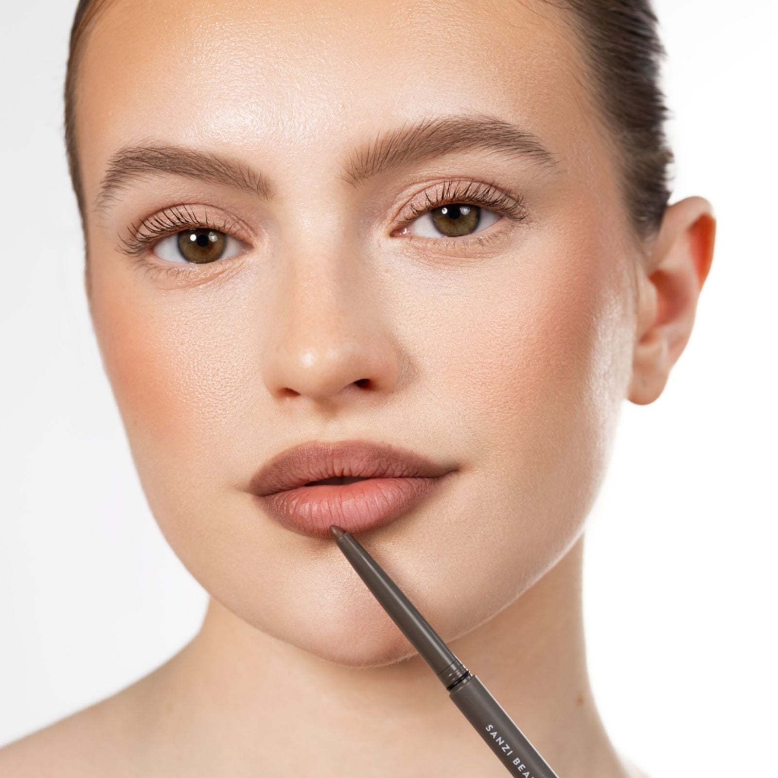 LIP LINER